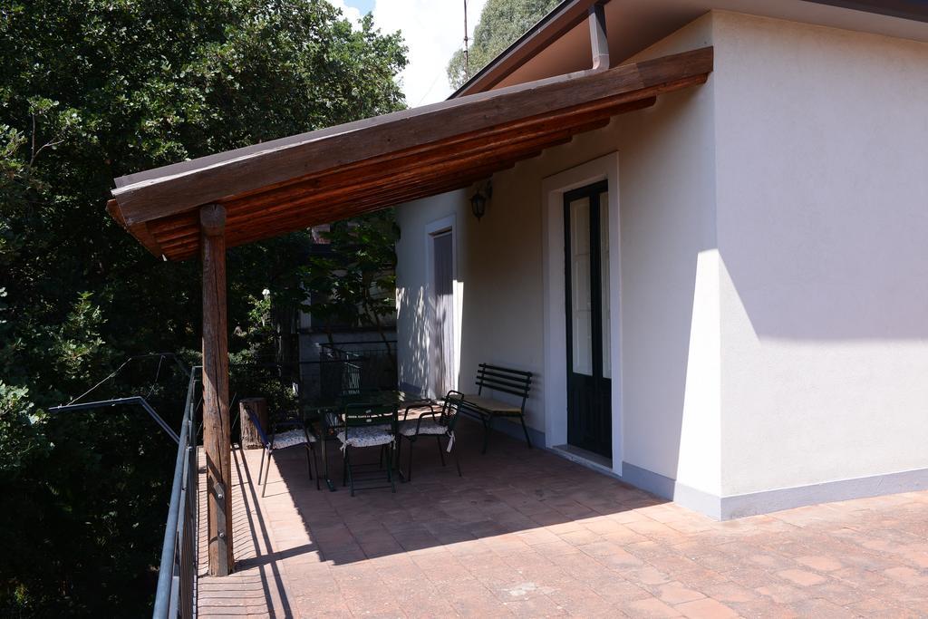 Scatitti House Zafferana Etnea Quarto foto